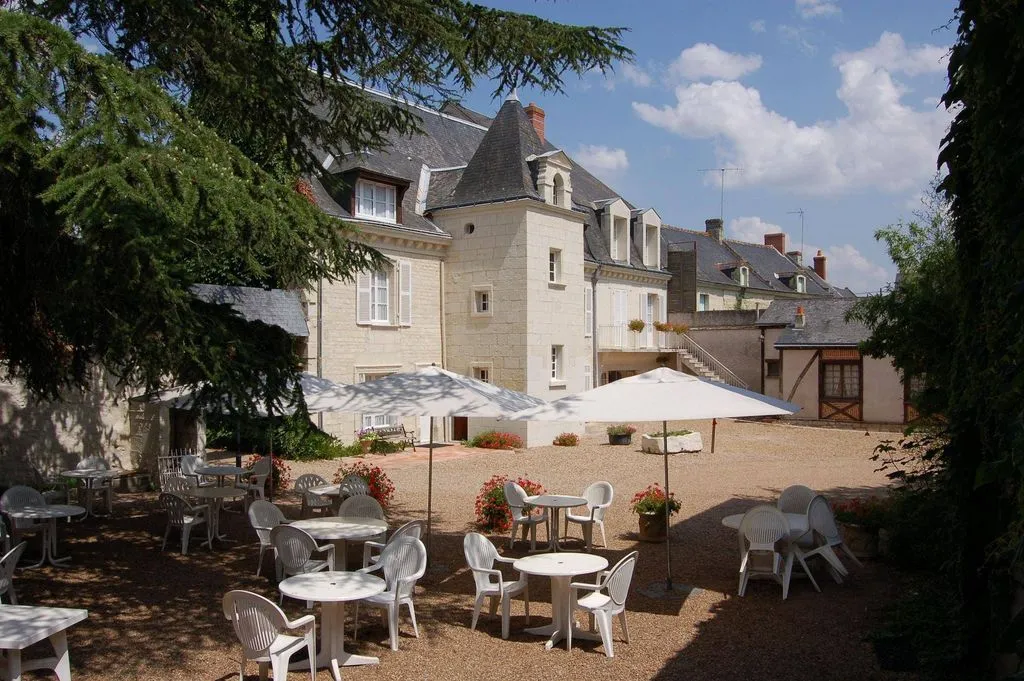 Manoir de la Giraudière, manoir à Beaumont-en-Véron