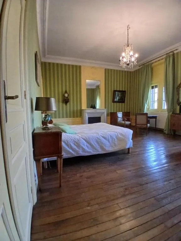 Manoir de la Gravière à Mouzon, photo 2