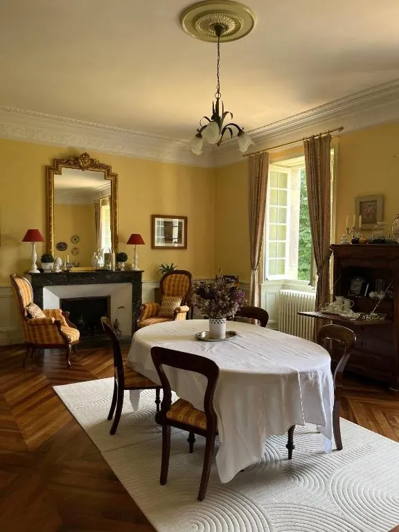 Manoir de La Peytelie à Savignac-les-Églises, photo 4