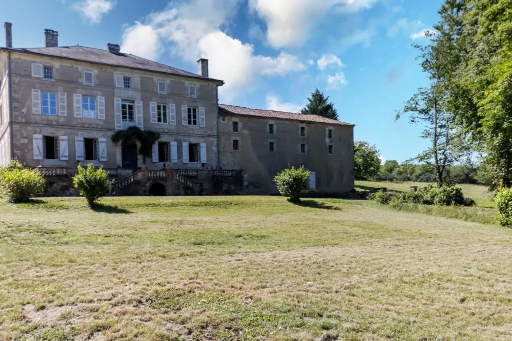 Manoir de La Peytelie à Savignac-les-Églises, photo 6