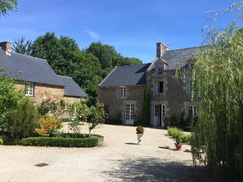 Manoir de La Rogerais, manoir à Beaussais-sur-Mer