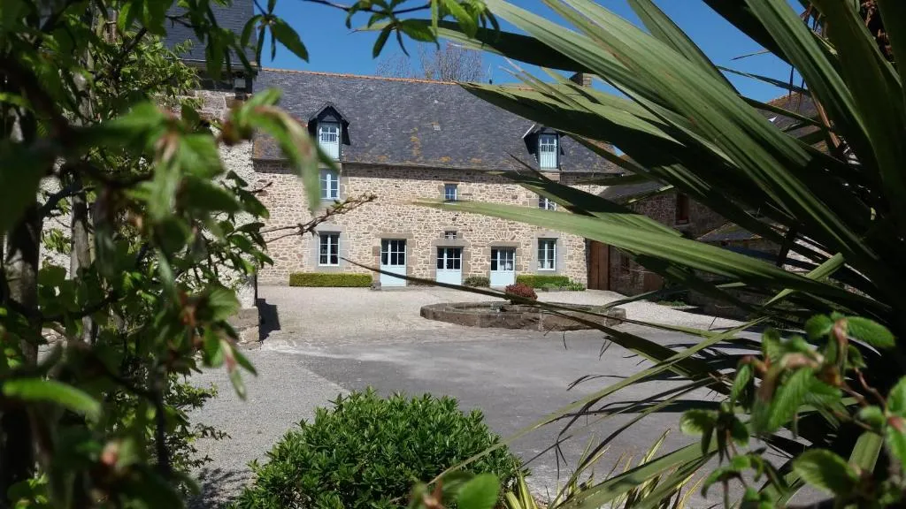 Manoir de la Ville Marie à Hirel, photo 7