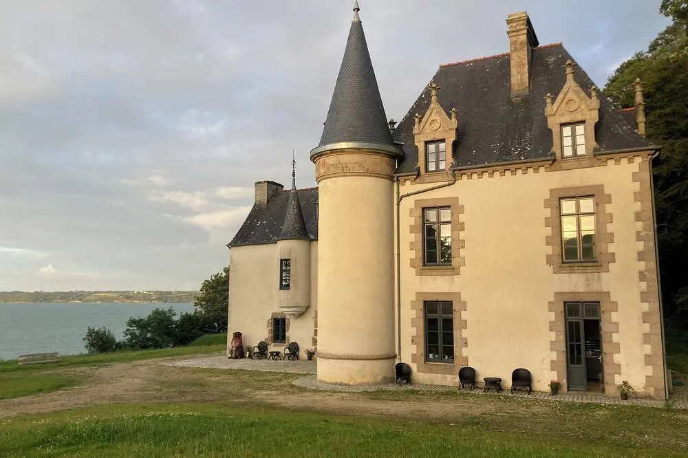 Manoir de Locquénolé, manoir à Locquénolé