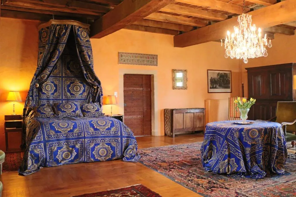 Manoir de Malfarat, manoir à Charlieu