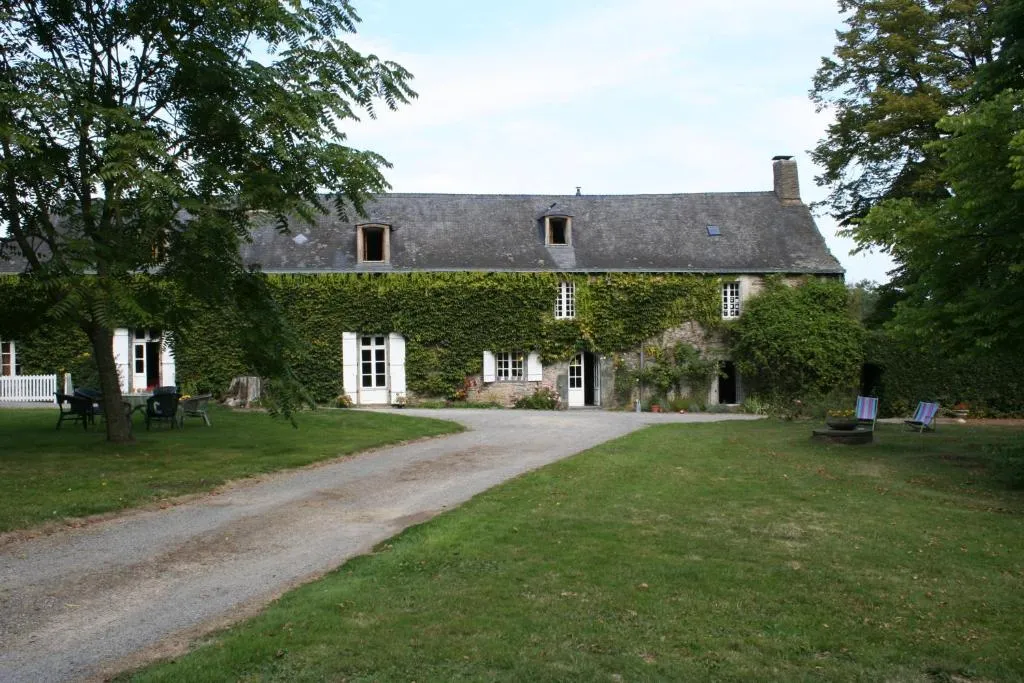 Manoir de Pommery à Sixt-sur-Aff, photo 5