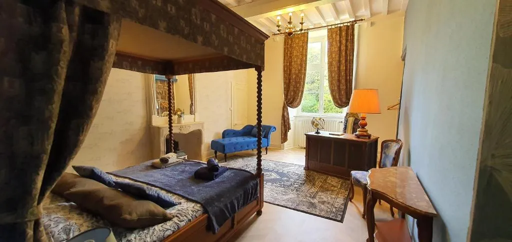Manoir de Saint Ouen à Sideville, photo 2