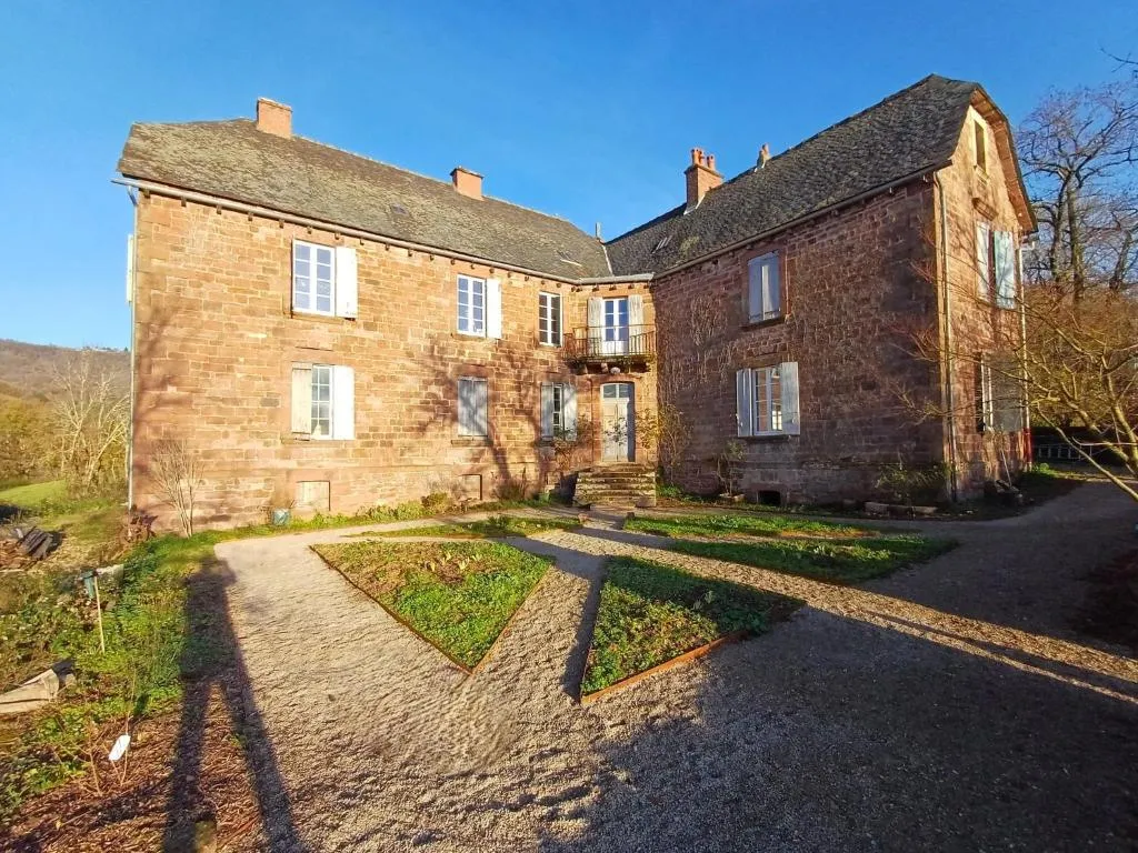 Manoir de Salleviale, manoir à Conques-en-Rouergue