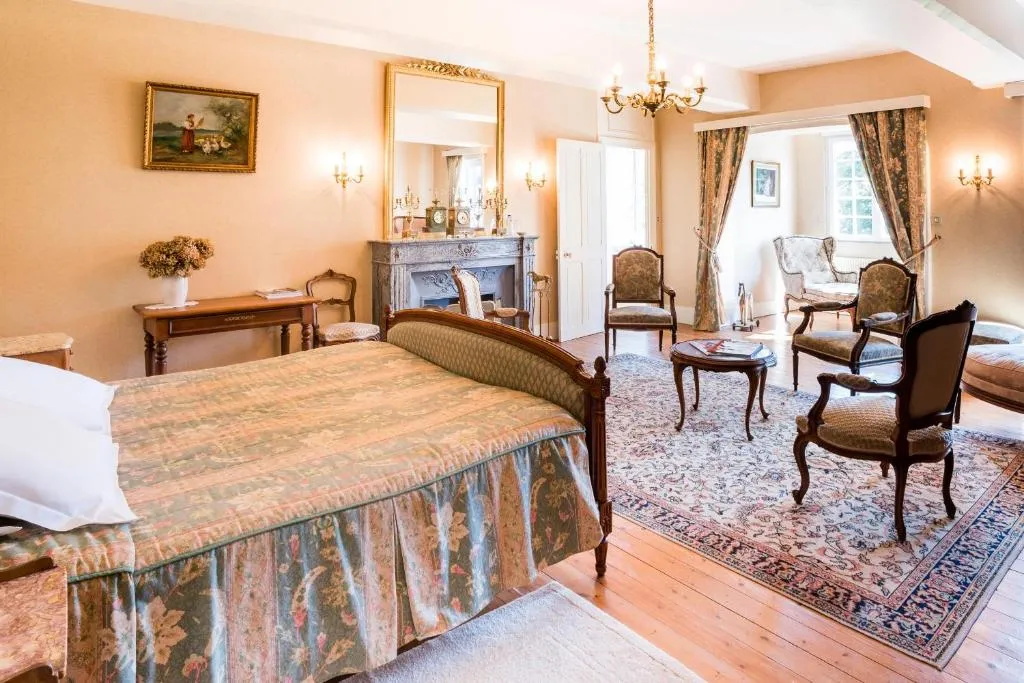 Manoir de Sens, manoir à Beuvron-en-Auge