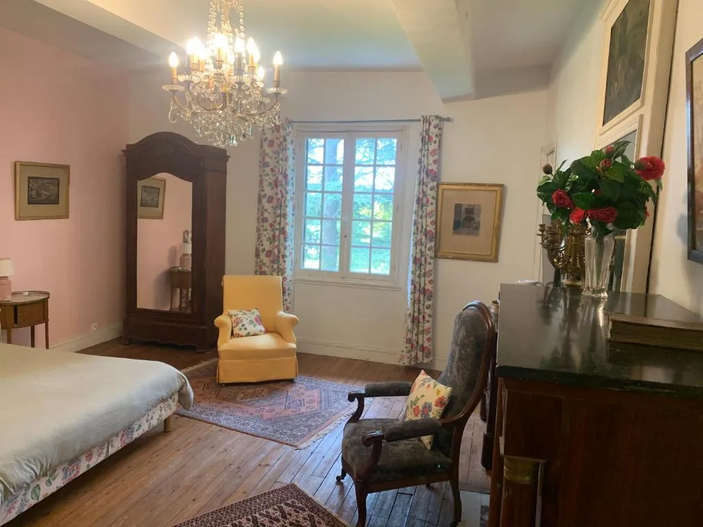 Manoir des Bréholles à Goustranville, photo 4