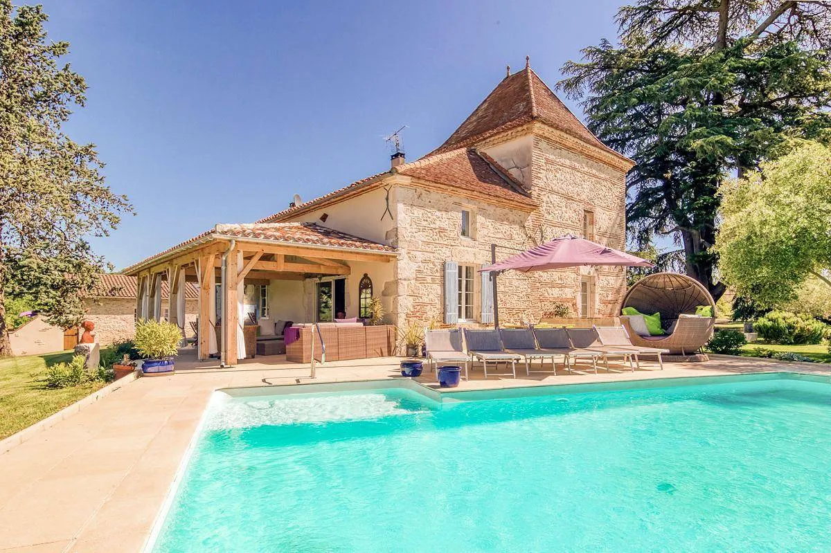 Manoir des Cèdres, manoir à Castelmoron-sur-Lot