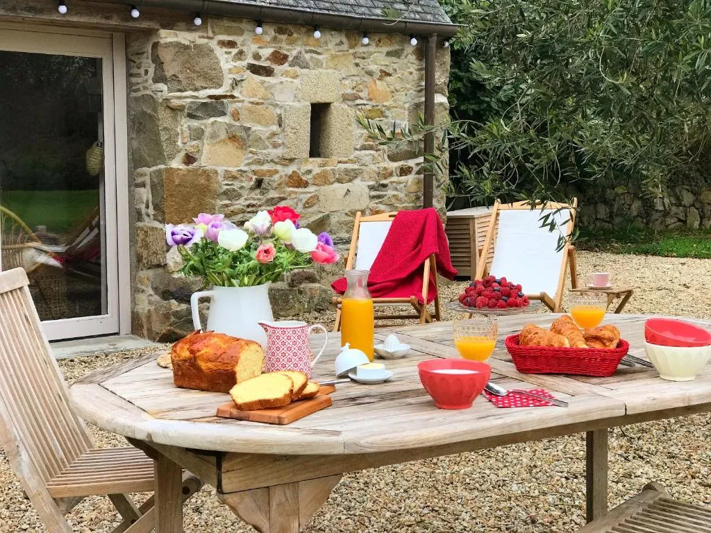 Manoir des petites bretonnes, manoir à Saint-Quay-Perros