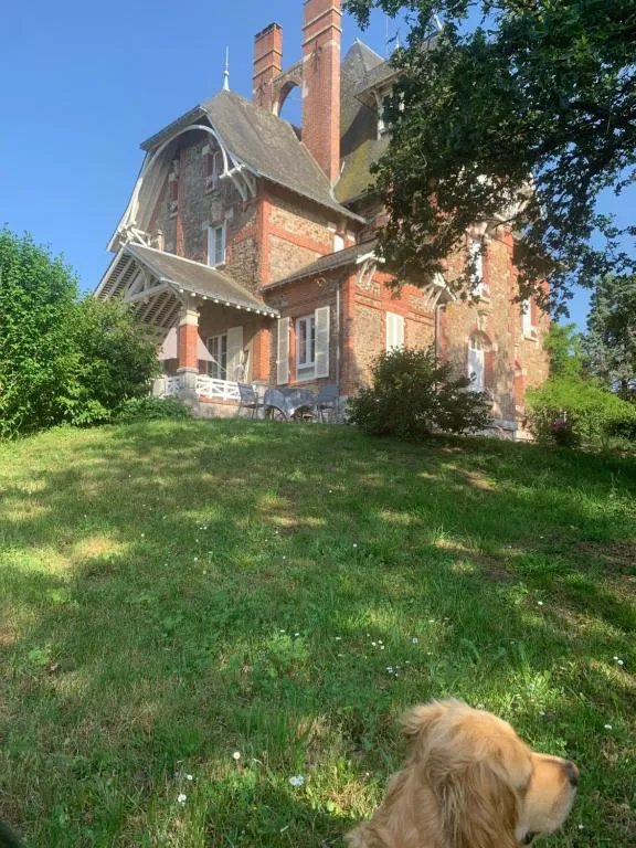 Manoir des Rochers à Bouère, photo 2