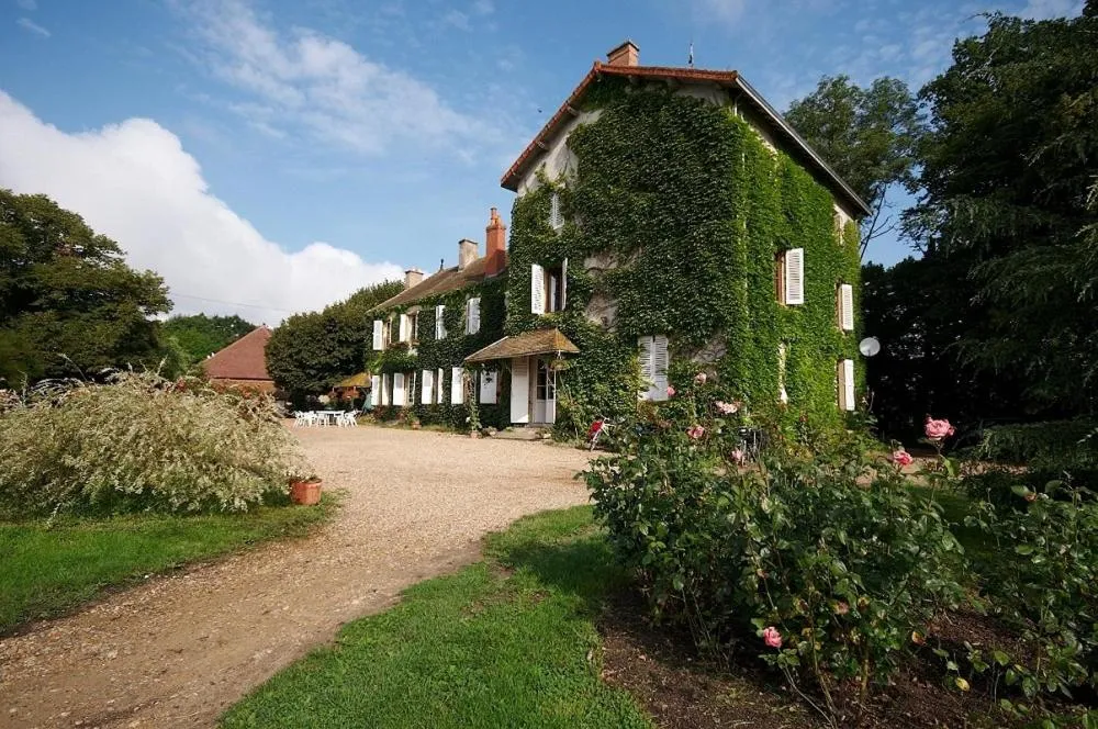Manoir du Breuil à Pierrefitte-sur-Loire, photo 3