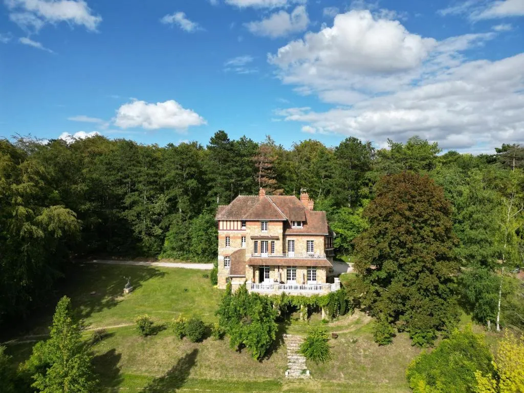 Manoir du Cerf, manoir à Gaillon-sur-Montcient