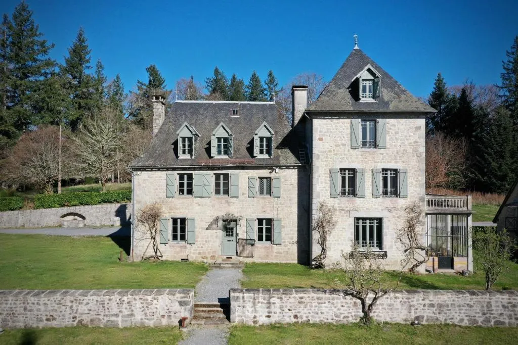 Manoir du Rigouneix, manoir à Saint-Angel