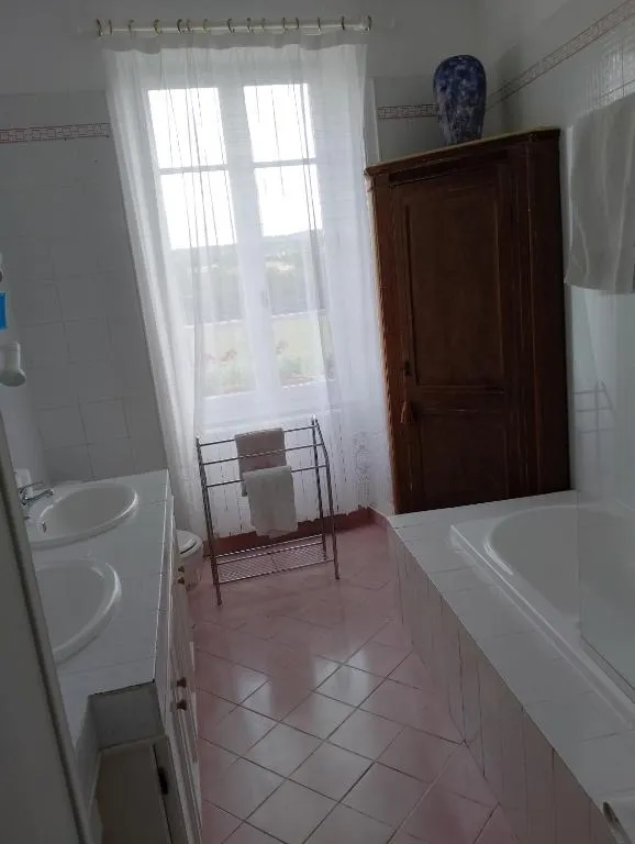 Manoir La Breuille à Montmoreau, photo 3