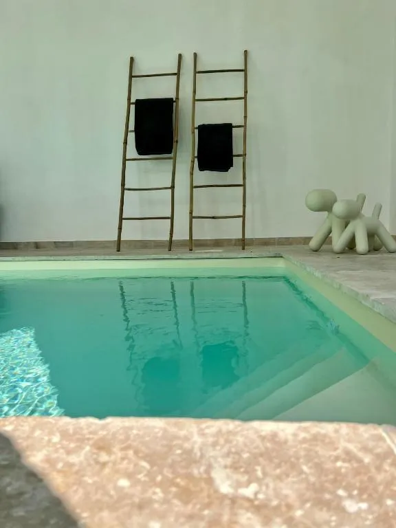 Manoir Les Feuillantines, manoir à Isques