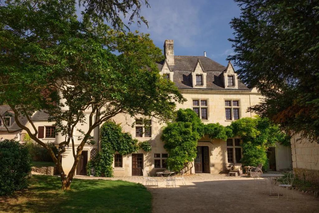 Manoir Saint Eusèbe, manoir à Gennes-Val-de-Loire