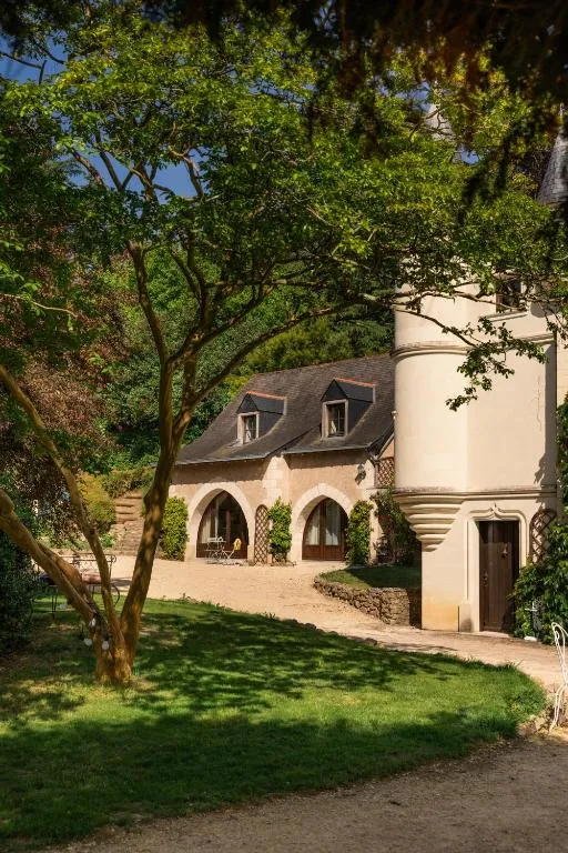 Manoir Saint Eusèbe à Gennes-Val-de-Loire, photo 5
