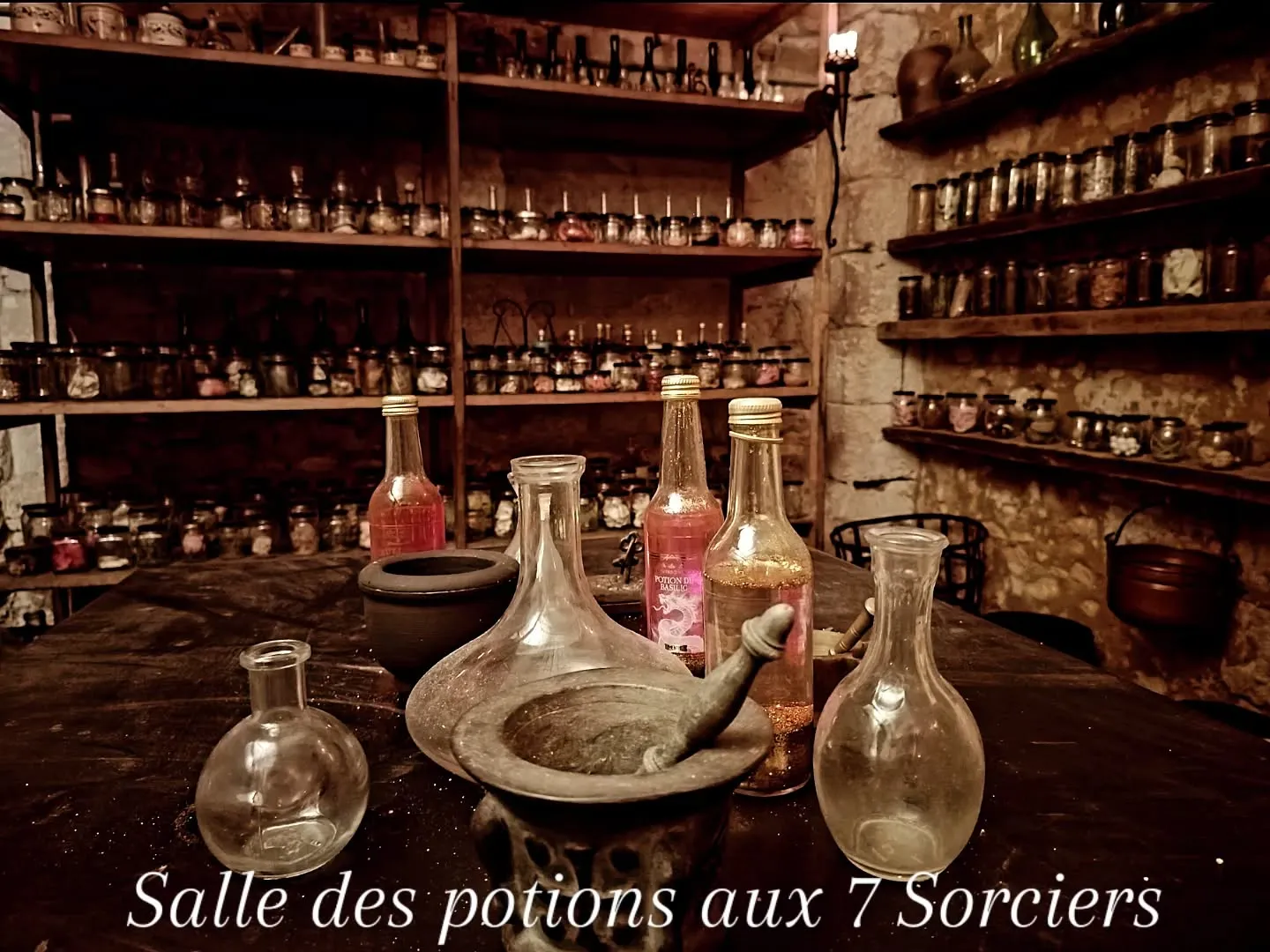 Suite des 7 Sorciers, Manoir de Fossembault à Bourges, photo 6