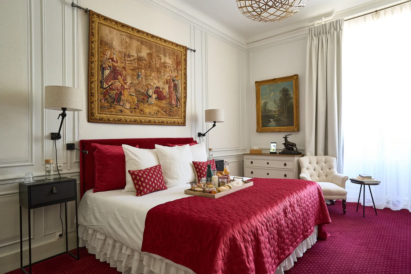 Suite Royale de la Commanderie de Ballan, chambre ou suite de château à Ballan-Miré