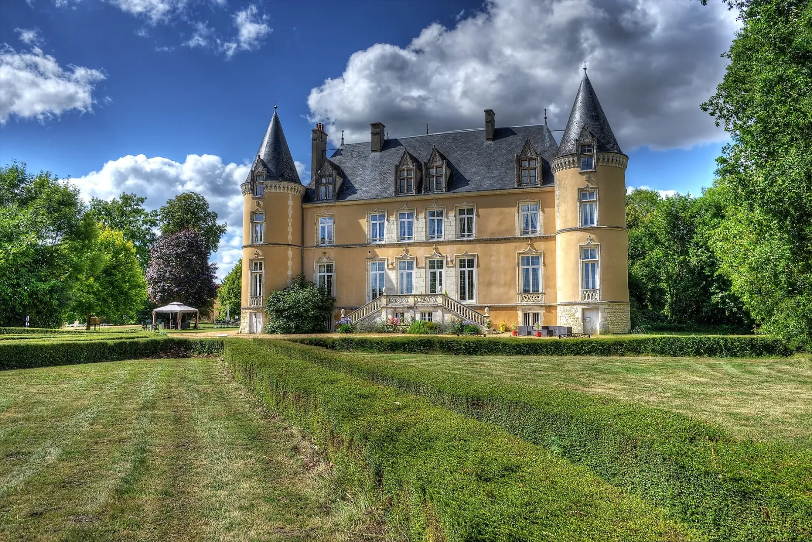 Suite Saint Honoré du Château de Blavou à Saint-Denis-sur-Huisne, photo 2