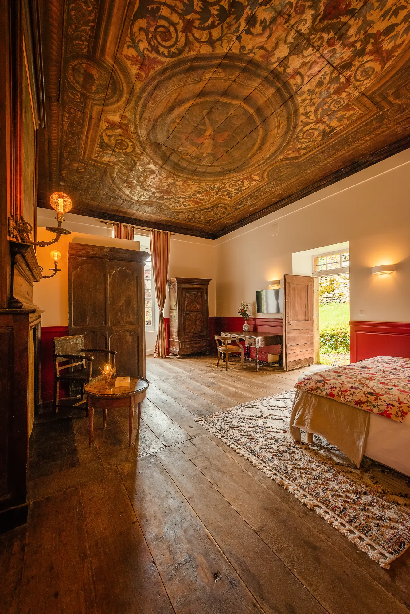 Suite Turenne du Manoir de Laroque Delprat à Autoire, photo 4