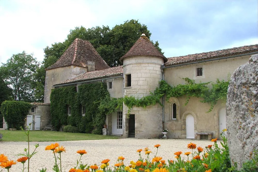 Tour du Breuil, gîte de château à Dignac