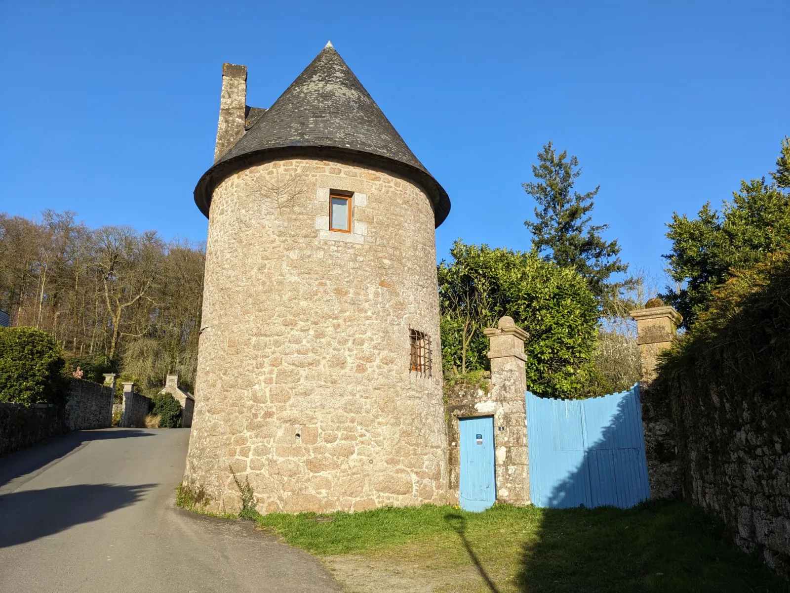 Tour médiévale du Château de la Carrée à Saint-Germain-en-Coglès, photo 3